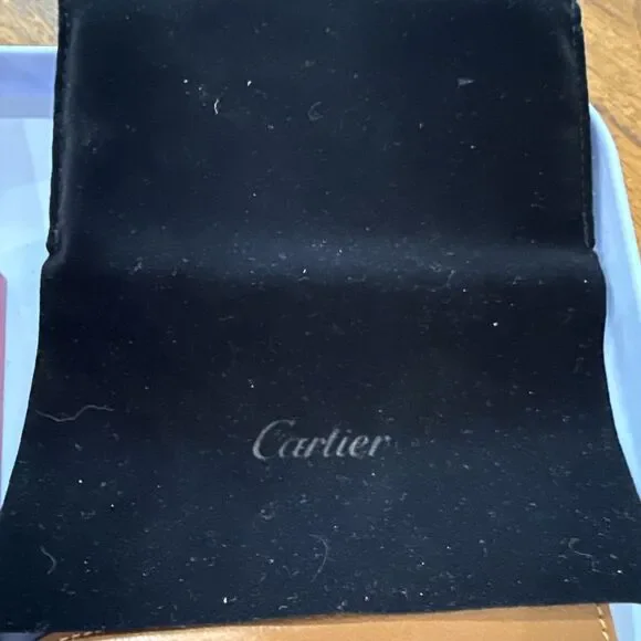 Cartier’ Les Must Caramel Goatskin Leather Phone Case With Dust Bag, Box, Cards - Picture 10 of 15